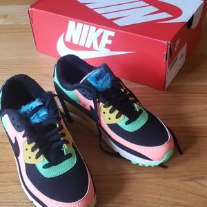 Air Max 90 PRM fur lined sneaker NIB sz 7